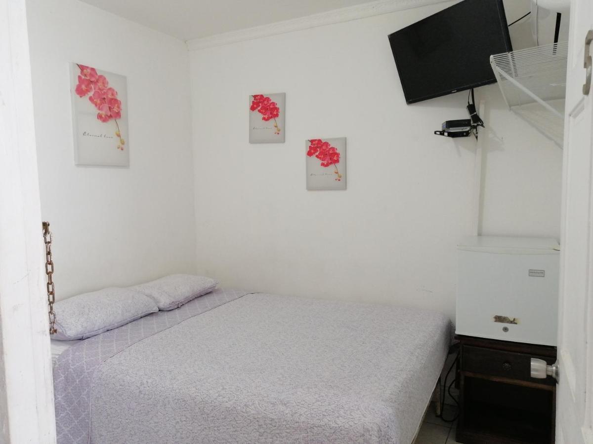 Hostal Compostela Inn David Exterior foto