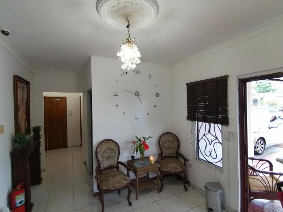 Hostal Compostela Inn David Exterior foto